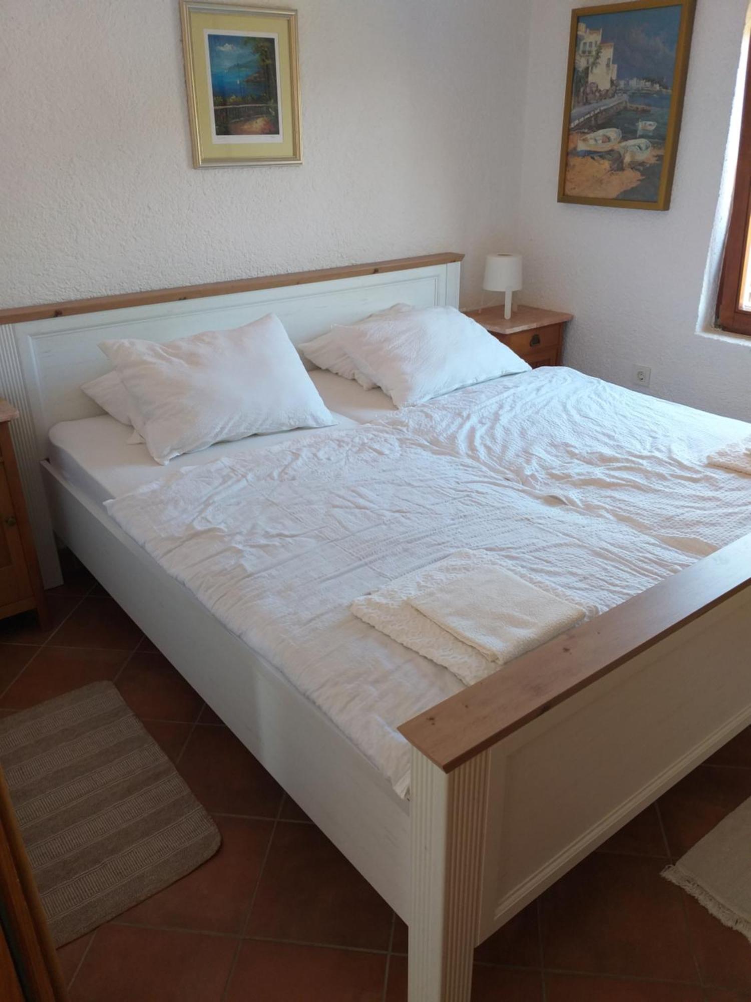 "Bura Bura" Apartment, Karlobag, Vacation With A View Exterior photo